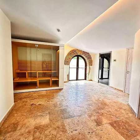 Boutique Comtal Empuries